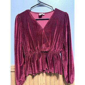 Grace & Emma Southern Grace Women's Burgundy Textured Velvet V-Neck Top Size S